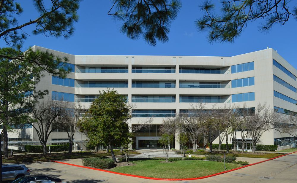 12603 Southwest Fwy, Stafford, TX 77477